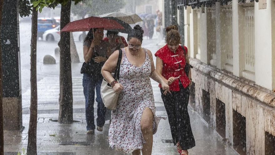 Fin de semana pasado por agua: lluvias “muy intensas” en el mediterráneo y descenso general de temperaturas
