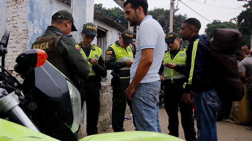 Colombia incrementa sus controles en los pasos ilegales en la frontera con Venezuela