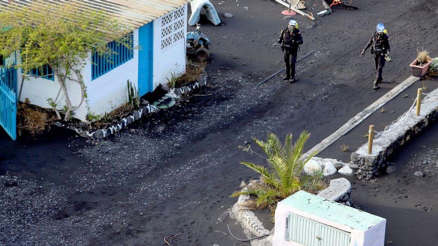 La cantidad de CO2 que emite La Bombilla por unidad de área es 30 veces superior a la de todo el edificio volcánico
