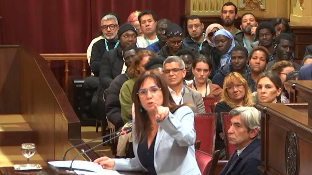 El presidente del Parlament balear avala que Vox acuse a la izquierda de ser "cómplice de violaciones": “Ustedes nos llaman fascistas”