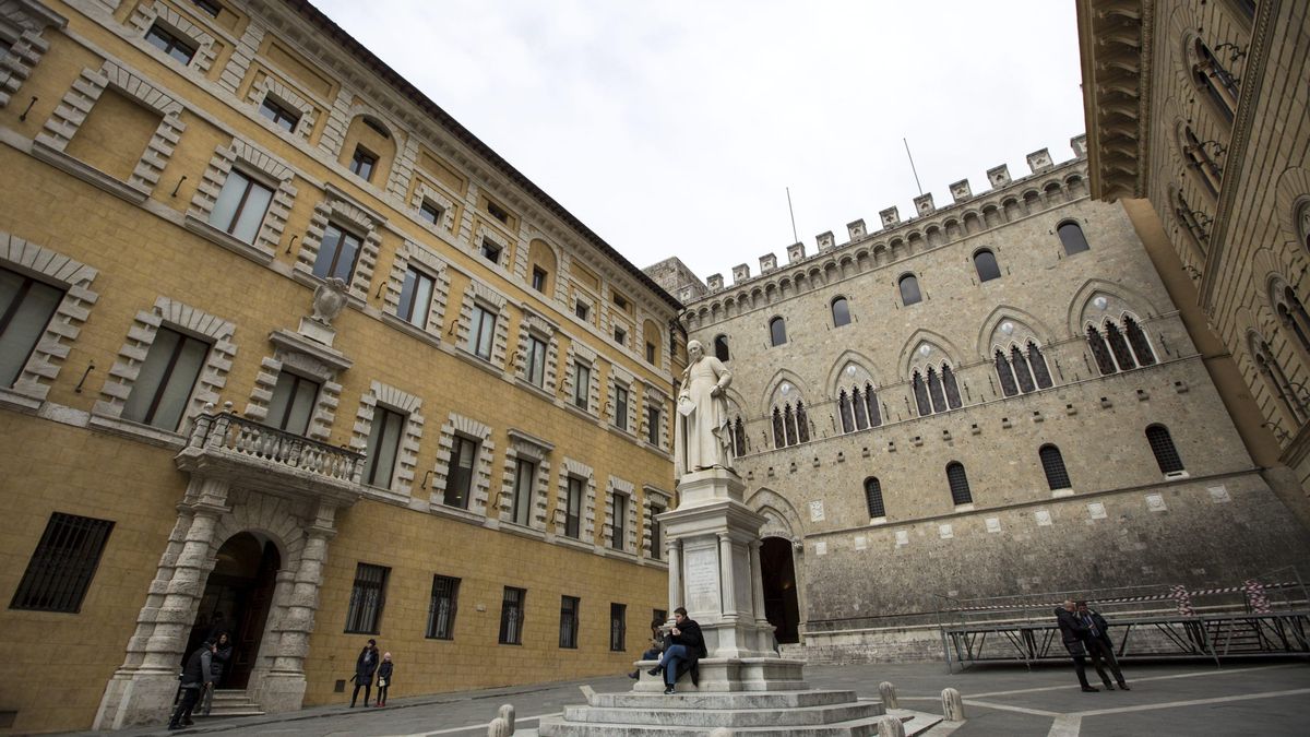 Fachada de la sede de la italiana Banca Monte dei Paschi di Siena (MPS) en Siena, Italia. EFE/Mattia Sedda/Archivo