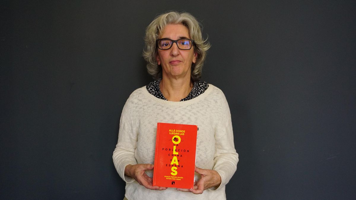 Amelia Saiz, autora del libro 'Olas', sobre la comunidad china en España