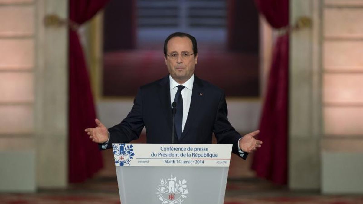 Hollande respondió a los periodistas durante más de hora y media.