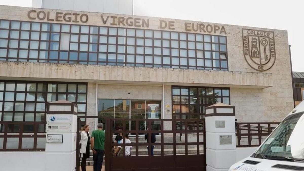 Protección de Datos multa con 40.000 euros al colegio de Boadilla en el que se grabó a alumnas en ropa interior