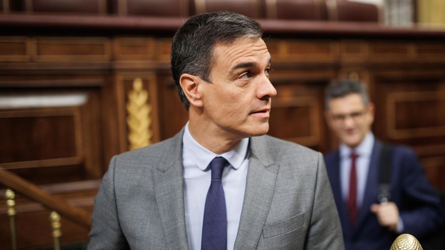 El presidente del Gobierno, Pedro Sánchez, a su llegada a una sesión de control al Gobierno en el Congreso de los Diputados.