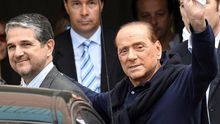 Berlusconi, dispuesto a ser candidato, pide el "no" a Renzi y nuevos comicios