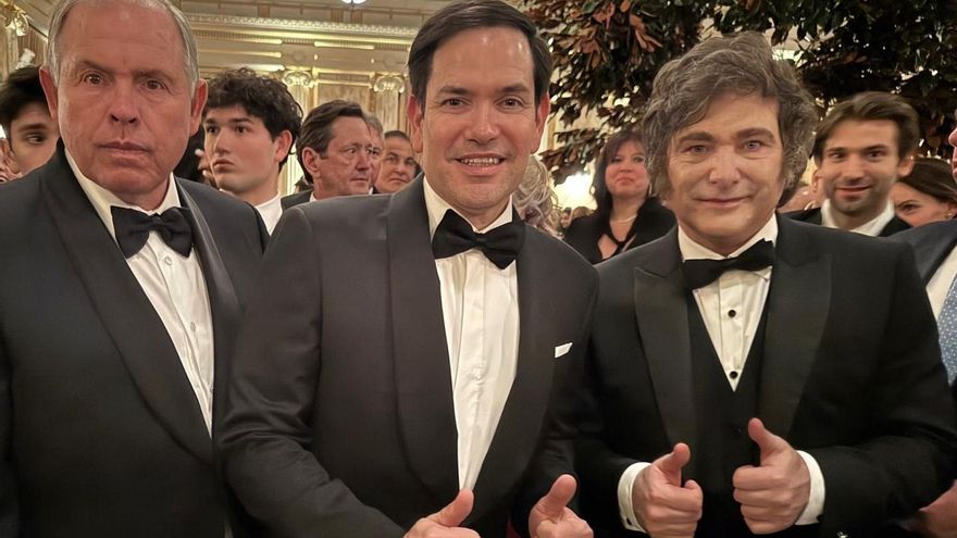 Javier Milei dialogó con el flamante secretario de Estado de Donald Trump en la gala inaugural