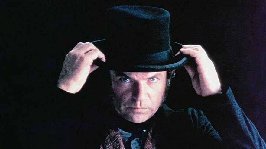 Cinco películas para recordar a Sam Neill, desde ‘El piano’ hasta ‘La caza del Octubre Rojo’