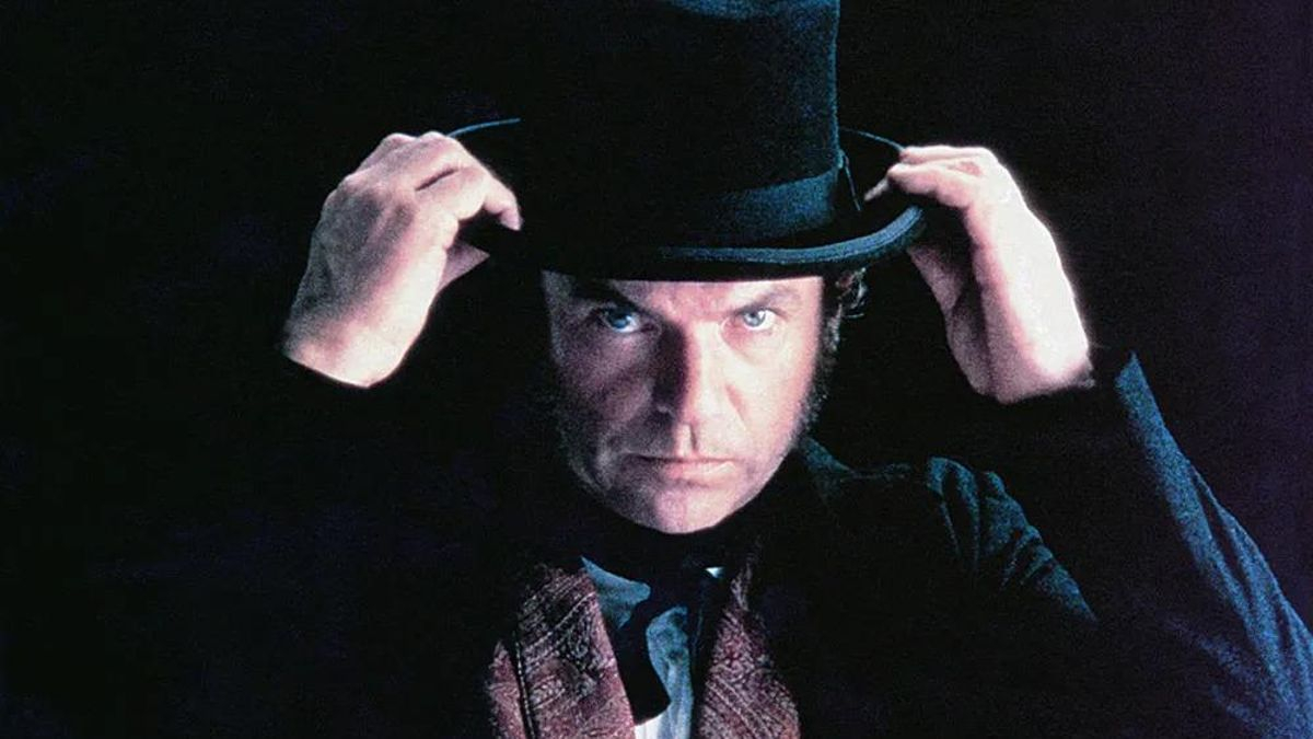 Cinco películas para recordar a Sam Neill, desde ‘El piano’ hasta ‘La caza del Octubre Rojo’