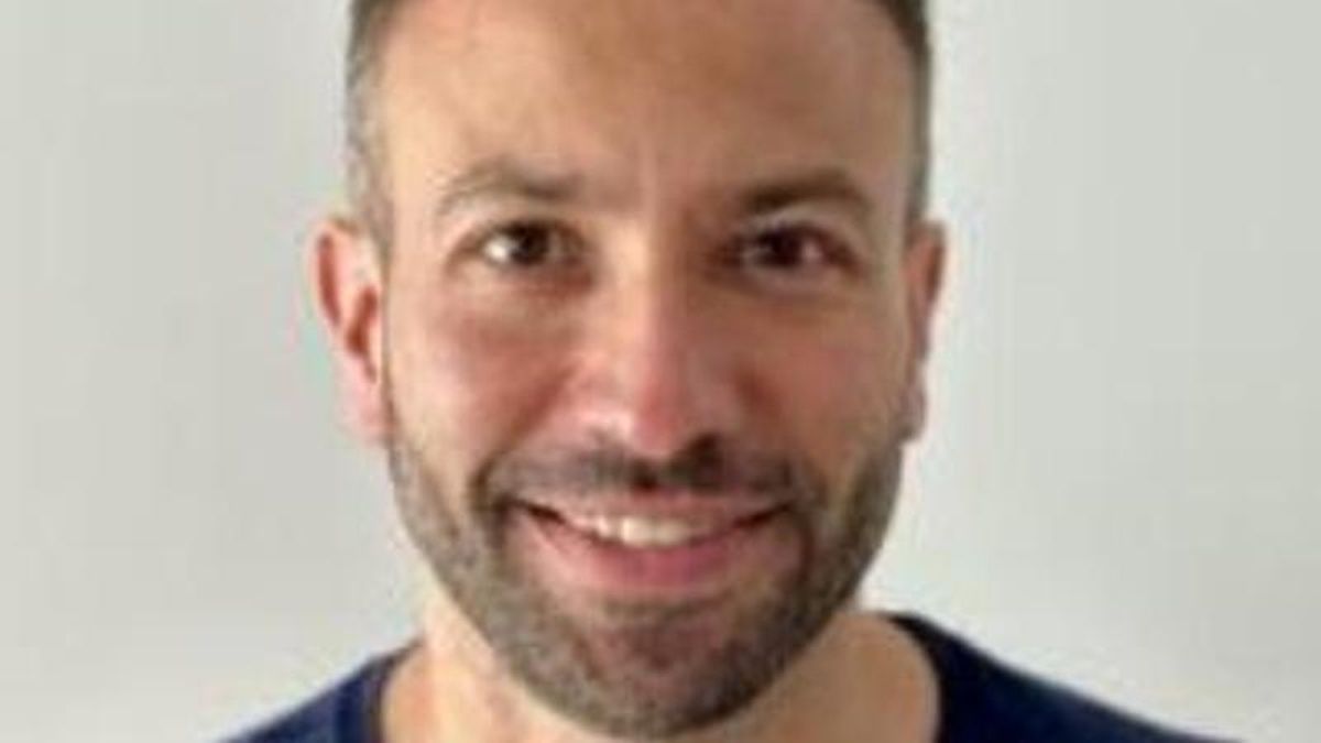 PABLO VILLOSLADA PUIGCERBER 40 años