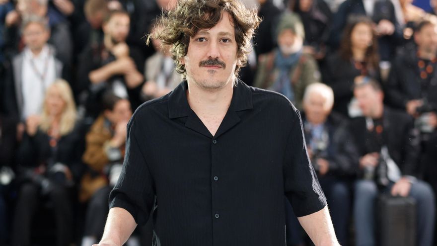 El colombiano Mesa Soto se ríe de sí mismo y del mundo del arte en Cannes con 'Un poeta'