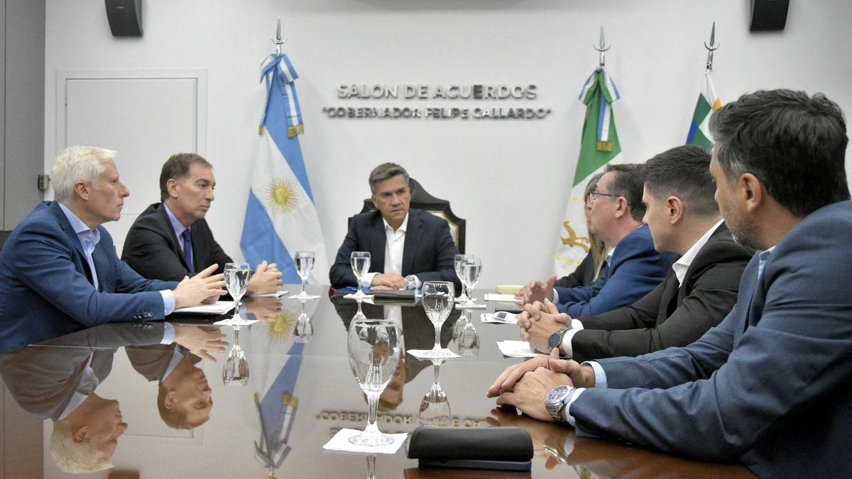 El lunes pasado, Santilli se reunió en Chaco con el gobernador Leandro Zdero y su equipo de trabajo.