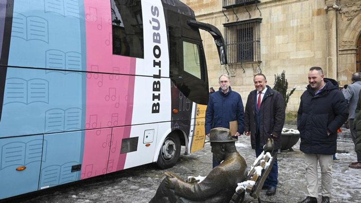 Los bibliobuses de la Diputación de León recorrieron más de 110.500 kilómetros y 400 localidades en 2025