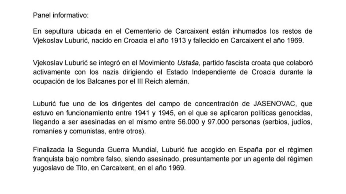 El texto informativo al que remiten los QR junto a la tumba de Luburić