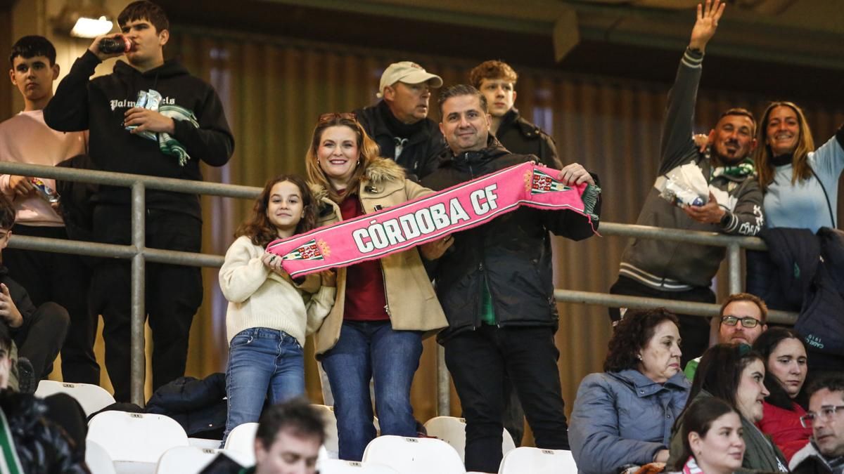 Grada Blanquiverde del Córdoba CF - Cádiz CF