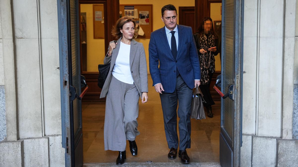 Un juez abre la tercera investigación al Gobierno andaluz por "fraude" en los contratos a dedo con la sanidad privada