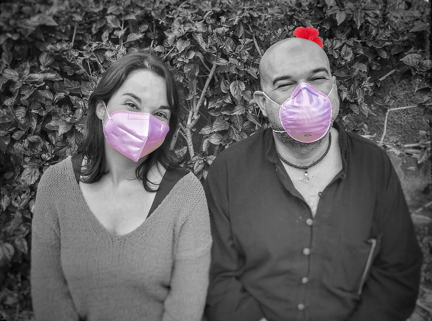 Thalía Rodríguez, periodista y Alexis Ravelo, escritor