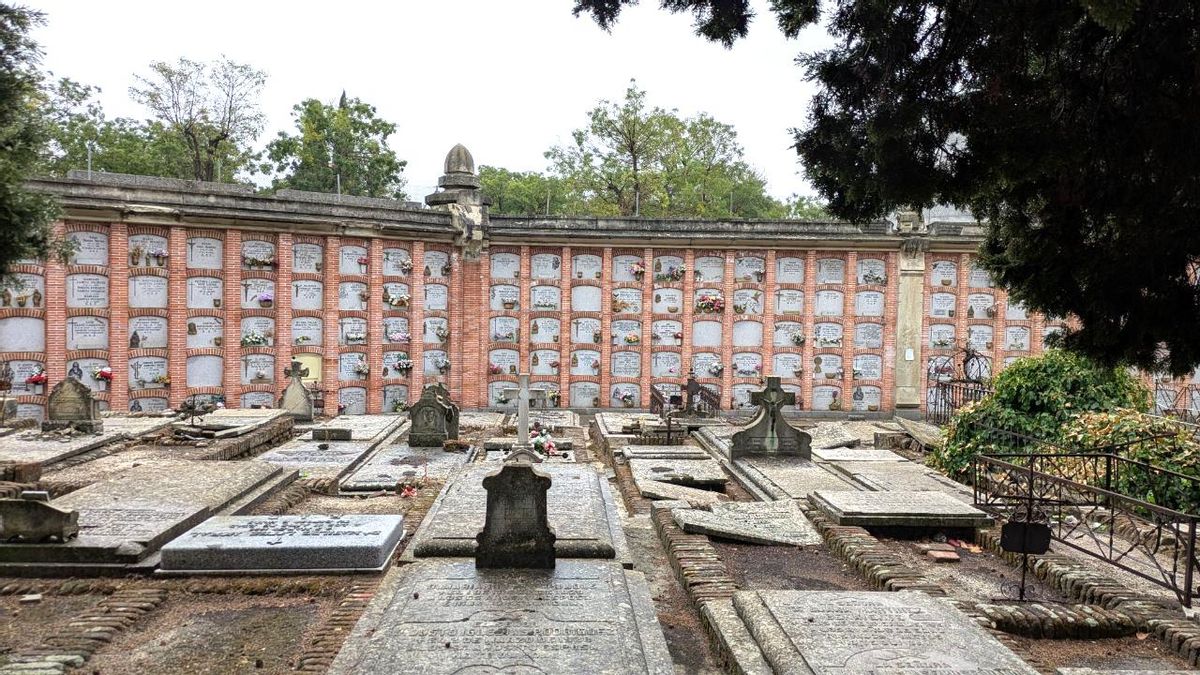 Los cementerios de Madrid señalan a la funeraria pública por sostenerse "a costa" de sus empleados y amagan con huelgas