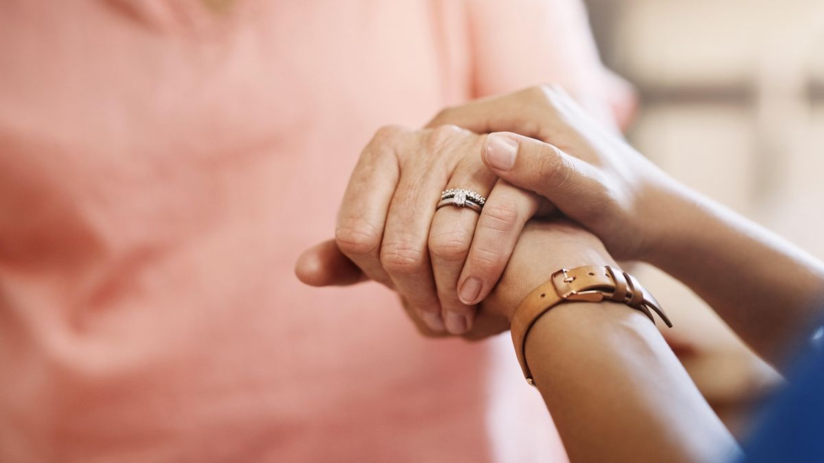 Cuando el que cuida también necesita apoyo: la historia de María y cómo Qida cambió su día a día