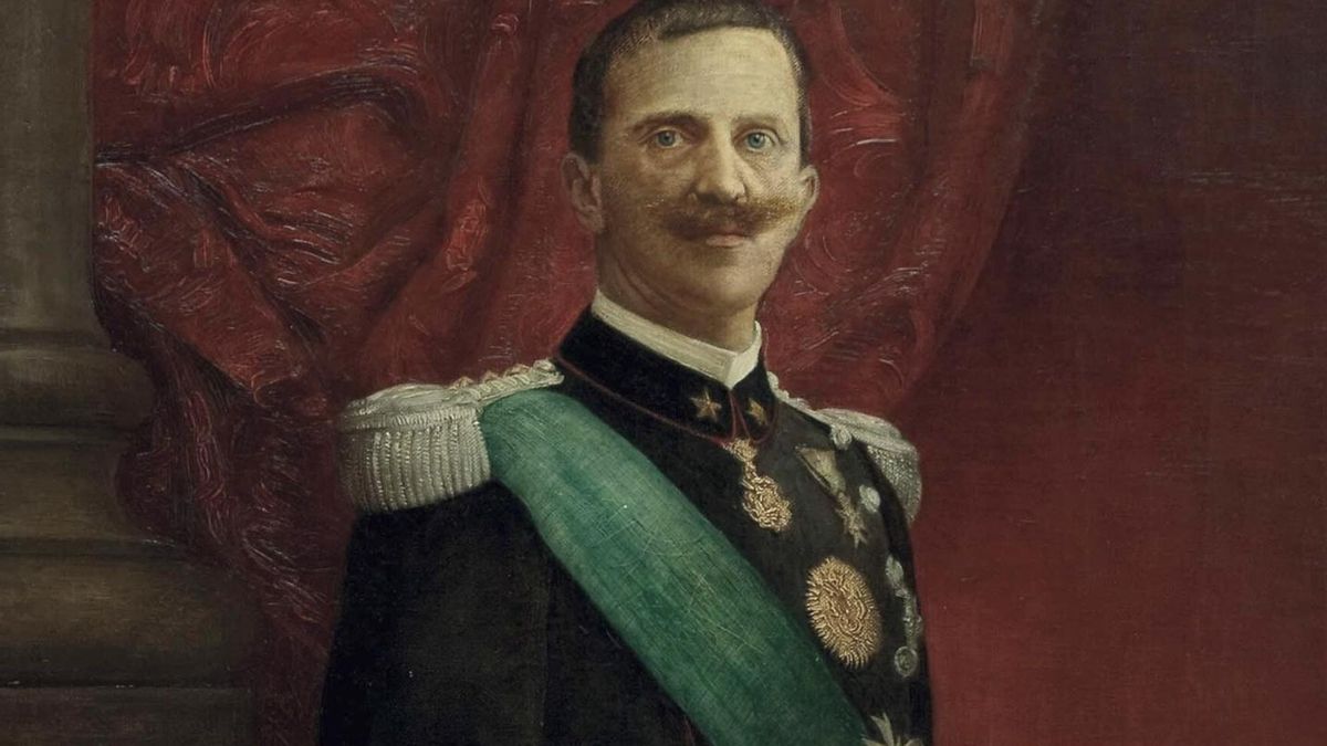 El rey Victor Manuel III mantuvo su posición durante décadas y cedió el trono a su hijo