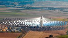 La multinacional andaluza Abengoa anuncia un preconcurso de acreedores