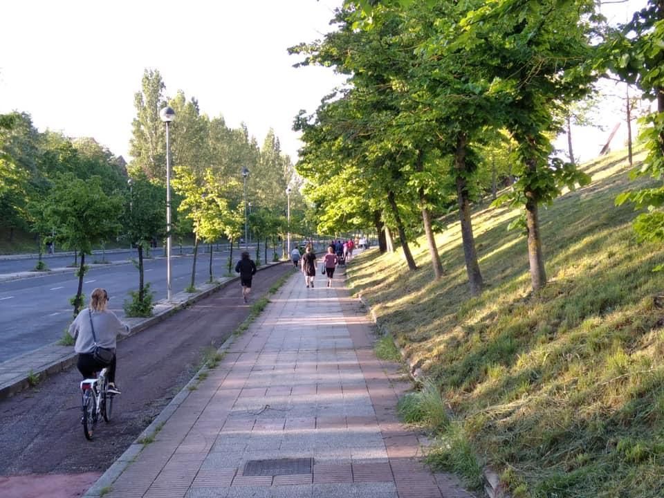 Paseantes por Jacinto Benavente