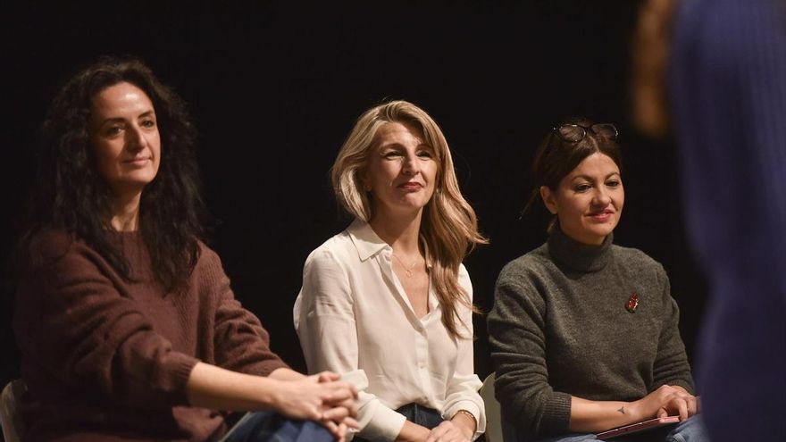 La vicepresidenta segunda del Gobierno y ministra de Trabajo y Economía Social, Yolanda Díaz, la ministra de Juventud e Infancia, Sira Rego y la candidata a la Presidencia del Gobierno de Aragón por Izquierda Unida-Movimiento Sumar, Marta Abengochea