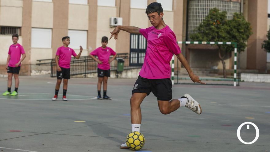 Entrenamiento de la cantera del Córdoba Patrimonio de la Humanidad