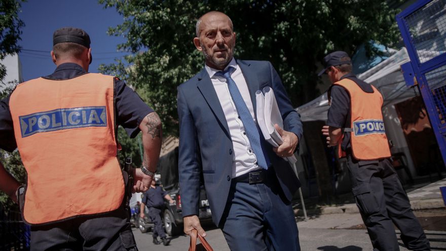 Extremos: la fiscalía y Burlando insistirán con perpetua para todos mientras que la defensa pedirá penas entre 2 y 6 años