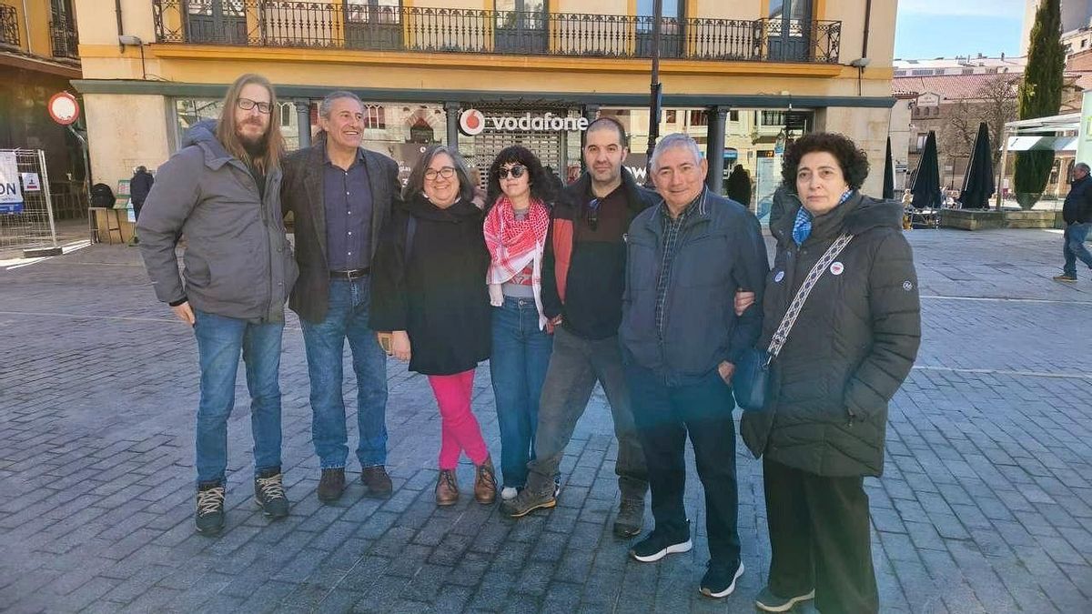 Podemos aboga por el referéndum para saber si León quiere seguir en una CCAA que le castiga