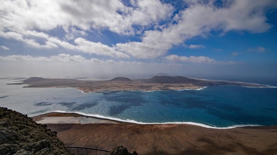 'El mar nos une, dale vida': la ambiciosa campaña que aspira a proteger el océano de Lanzarote y La Graciosa