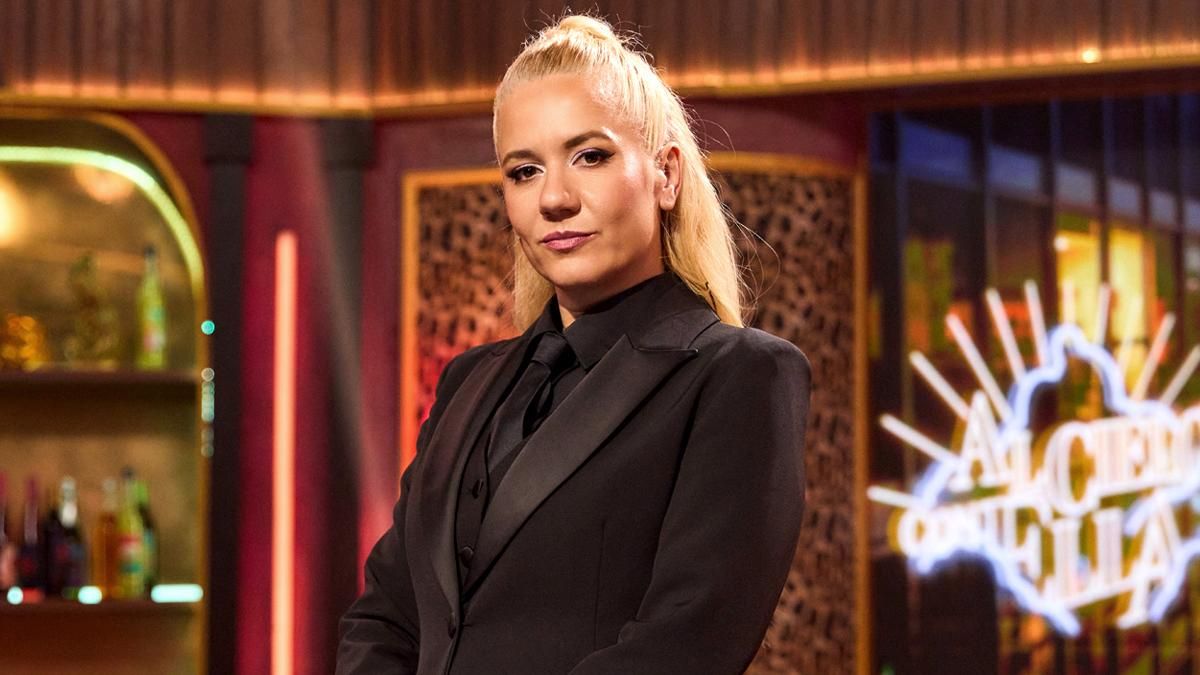 RTVE devuelve a Henar Álvarez a La 2: 'Al cielo con ella' deja La 1 seis meses después y cambia su noche de emisión