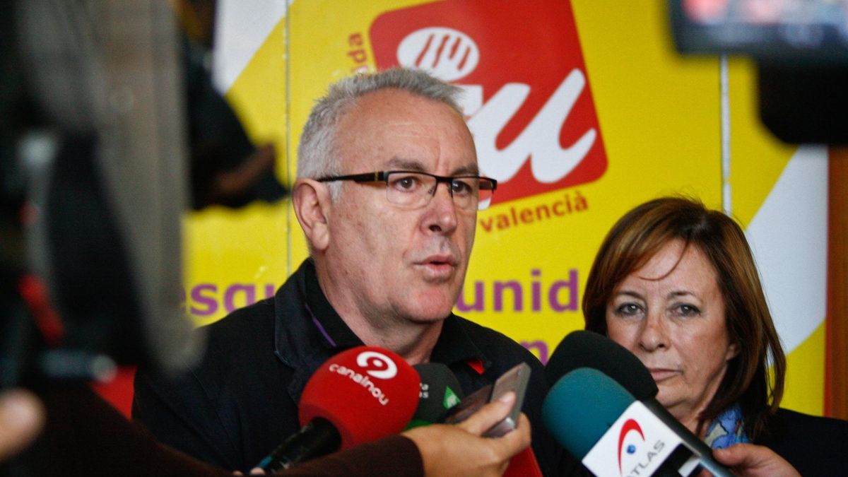 Cayo Lara lamenta que Wert "equipara saberse el Ave María con conocer álgebra" en la LOMCE
