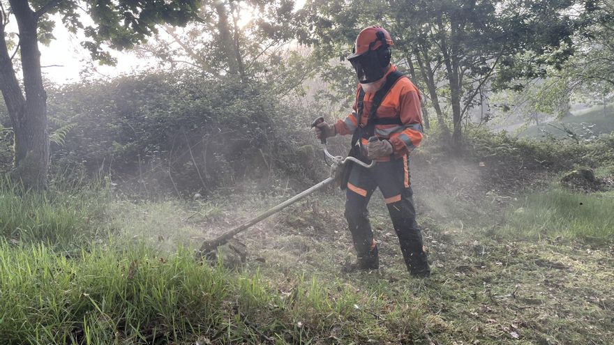 La extinción de incendios forestales de Castilla-La Mancha contará con 2.800 profesionales en la campaña 2025