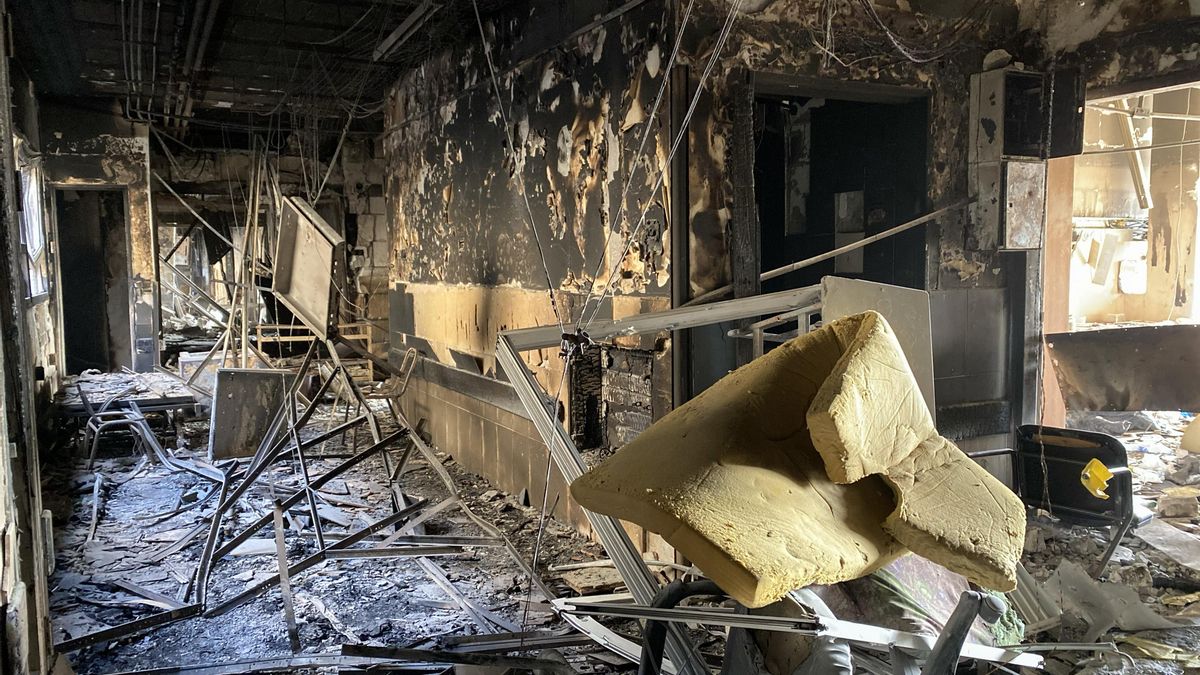 El interior del hospital Al Shifa tras el asedio y la incursión del Ejército israelí.