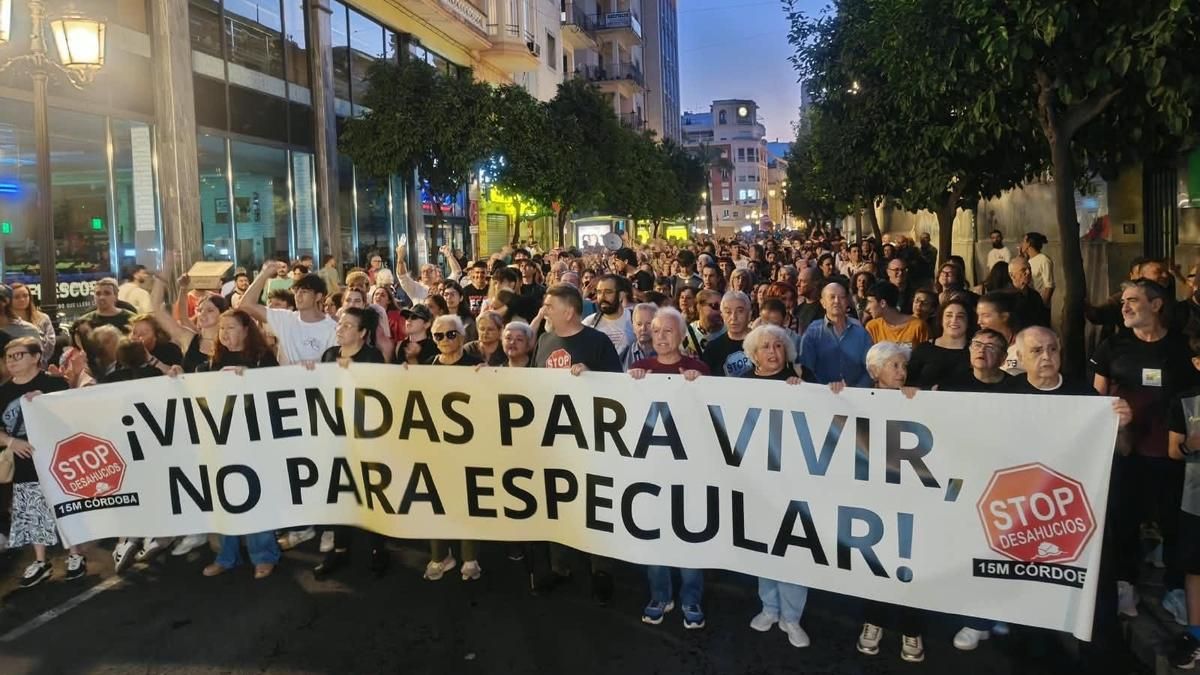 Dos meses para elegir entre dos Españas
