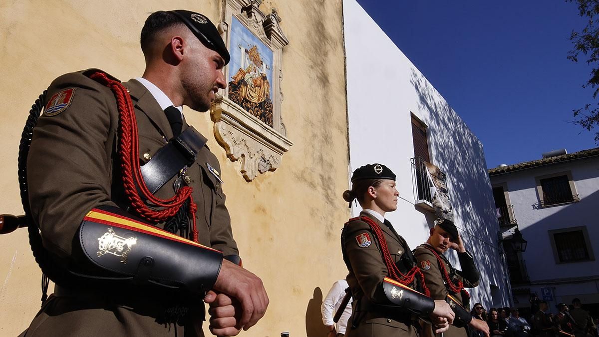 La procesión de la Hermandad de Las Angustias, en imágenes