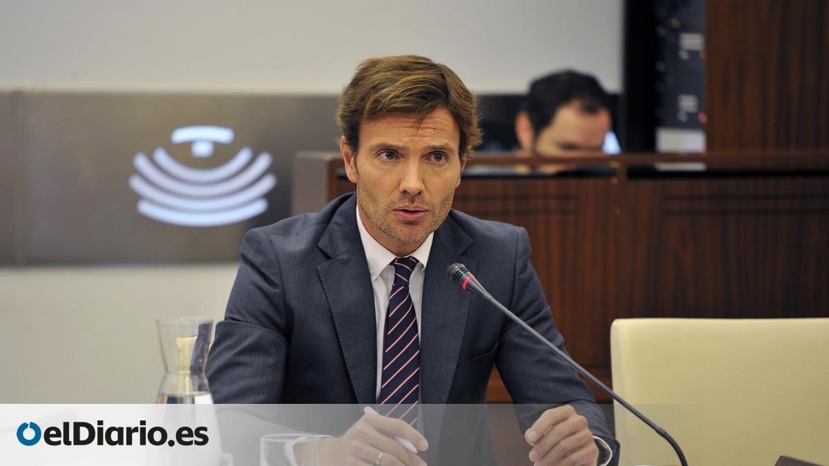 El Gobierno de Guardiola modifica la plantilla de Educación para subir la categoría de la hermana del ‘número dos’ de la consejería