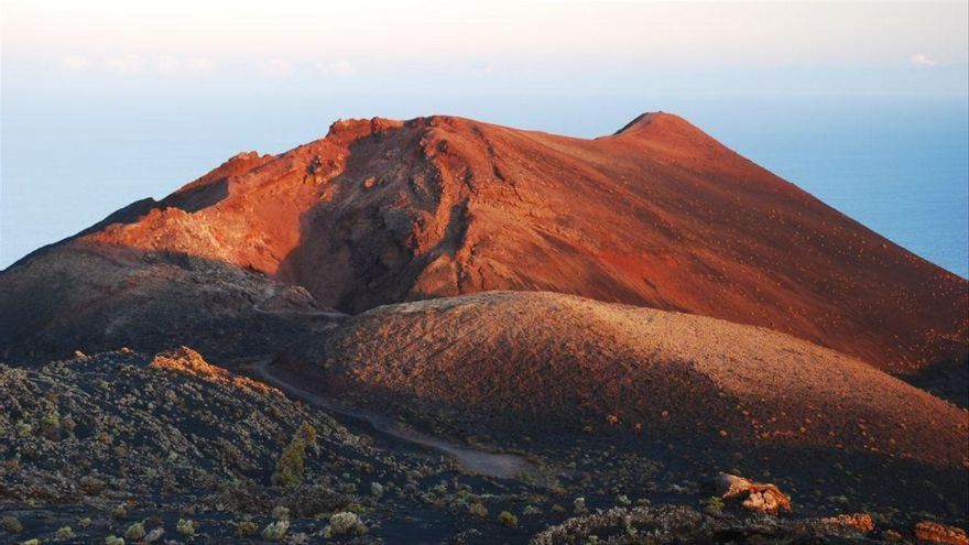 El Involcan recuerda en el 50 aniversario de Teneguía que sin erupciones Canarias no existiría