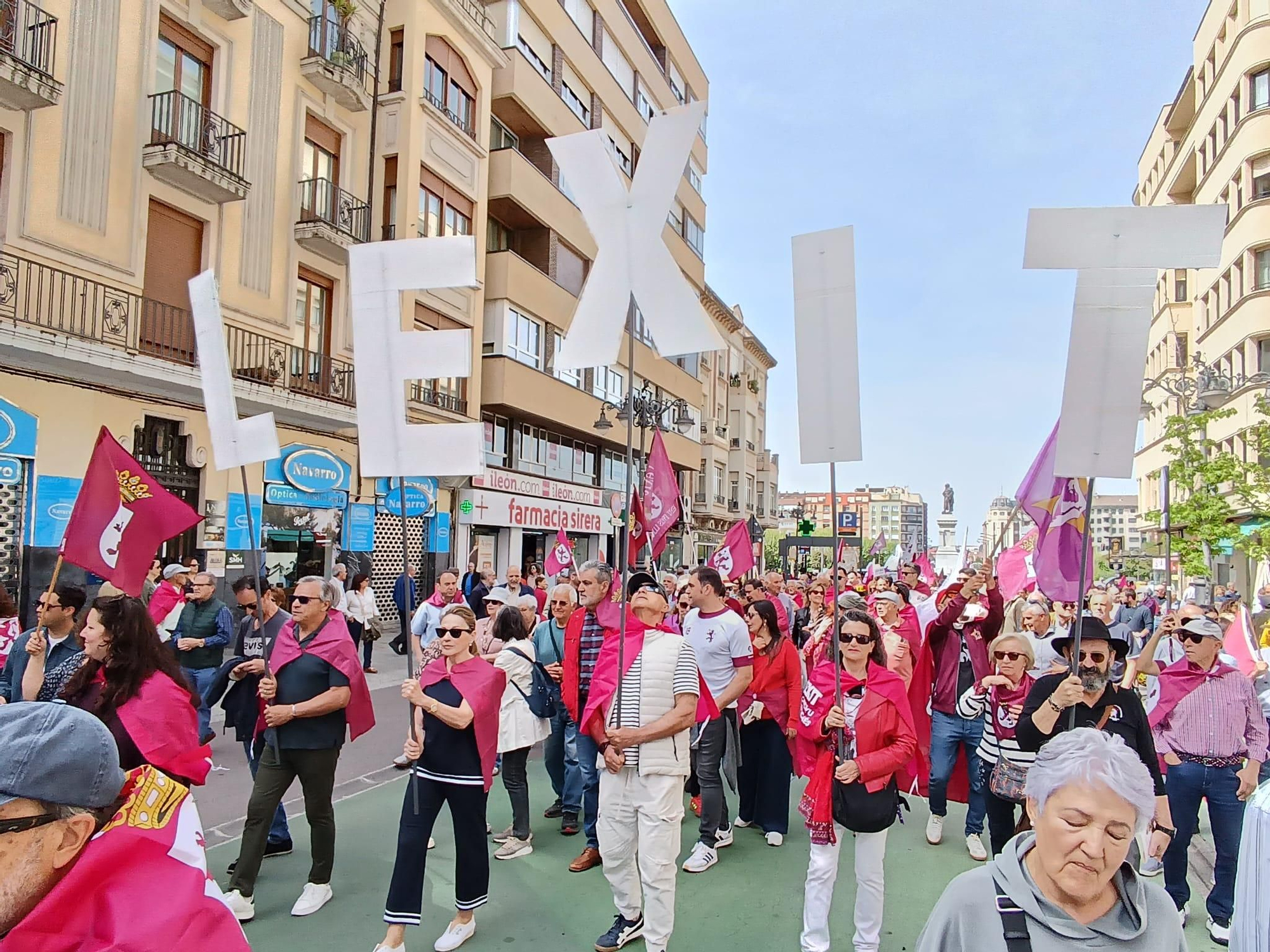 Cientos de personas exigen el 23 de abril el camino de 'León solo' y en libertad