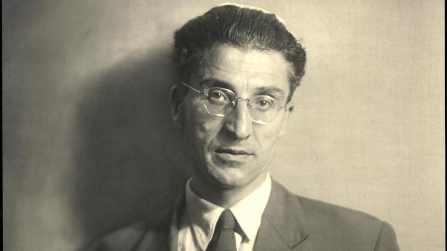 Cesare Pavese, el escritor melancólico que nos lleva al paraíso perdido de la infancia