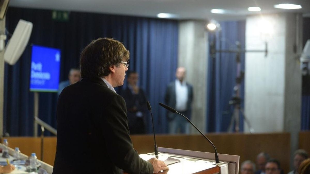 Puigdemont lamenta el registro de 'El Vallenc' y llama a la movilización en la Diada