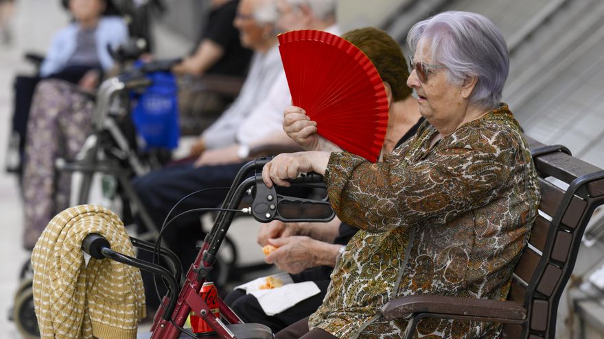 La Aemet anticipa otra semana de mucho calor y activa avisos este lunes en tres comunidades