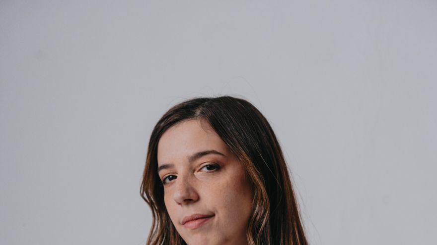 Flor Sichel, filósofa: "Sentimos mucha culpa por no estar todo lo felices que nos dicen que deberíamos siendo madres"