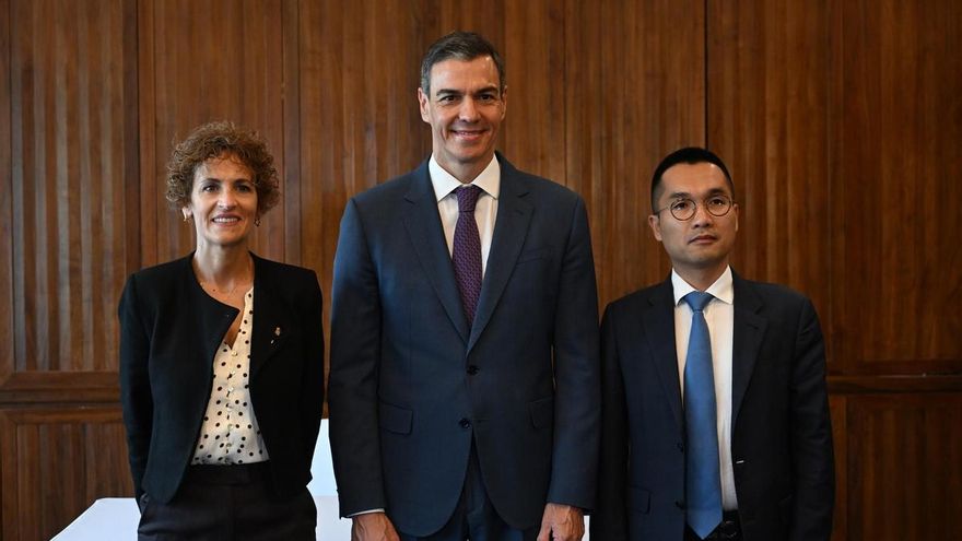 Chivite y Sánchez cierran en China la inversión de 400 millones de Hithium en Navarra