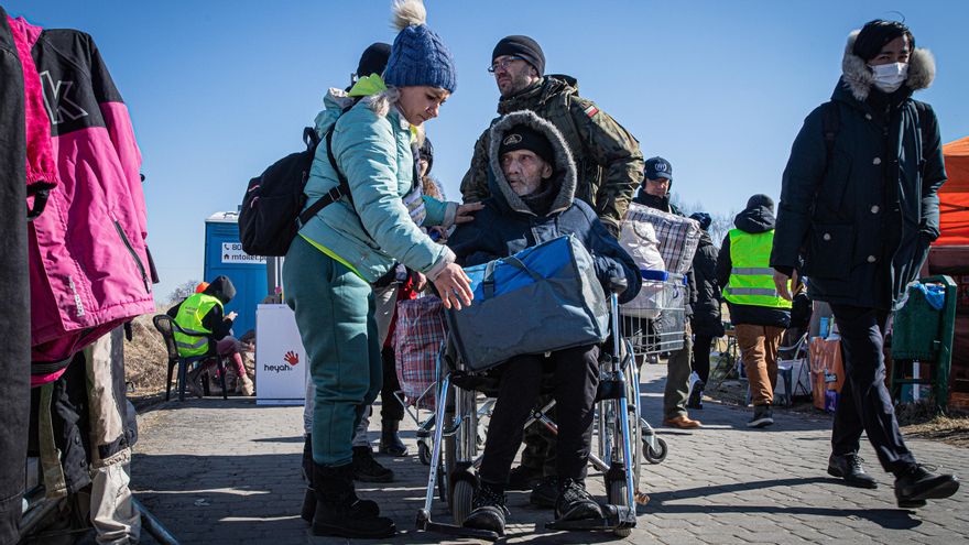 La guerra en Ucrania para las personas dependientes: las que han podido huir y las que no