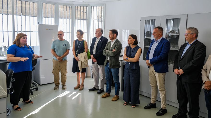 Inauguración del Observatorio de Biodiversidad Marina y Economía Azul (Becomar) ‘Rogelio Herrera’, este jueves, en el Puerto de Tazacorte.