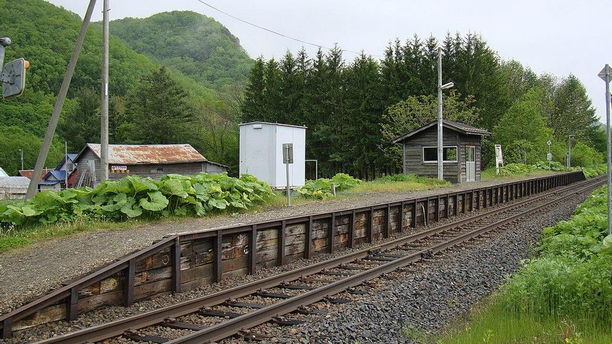 La estación que estuvo abierta para una sola estudiante: cuando se graduó, el tren dejó de parar