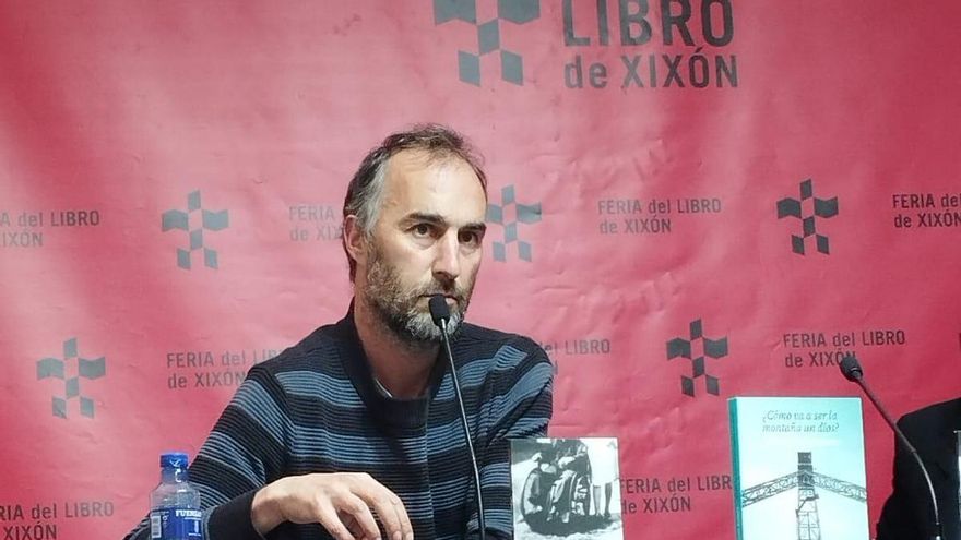 Mirar hacia donde se aparta la mirada, los cuidados a los mayores relatados en 'Centímetro a centímetro'