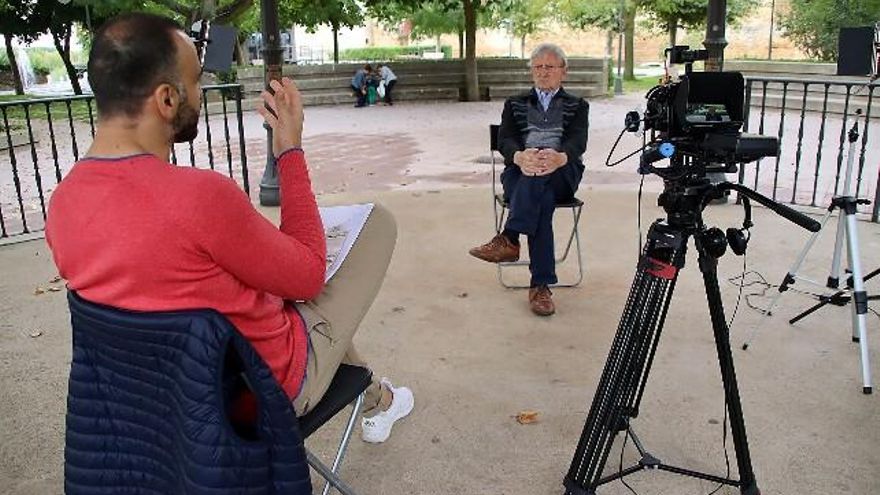 Rodaje del proyecto 'Coyanza-1975, Democracia Nuclear', sobre las movilizaciones antinucleares surgidas en su día en el sur de la provincia de León. / Peio García / ICAL